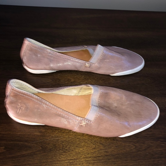 Frye Melanie Slip On Size 6.5 and 7 Grey Shoes - Picture 12 of 16